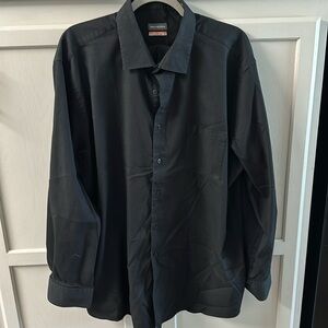 Van Heusen Men’s Button Down